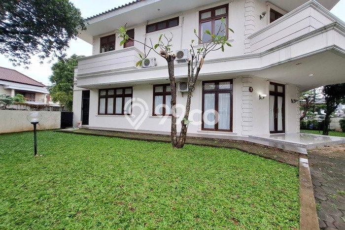 Disewakan! Rumah 7 Kamar Tidur &
5 Kamar Mandi di Pondok Indah, Jakarta Selatan Disewakan! Rumah 7 Kamar Tidur &
5 Kamar Mandi di Pondok Indah, Jakarta Selatan