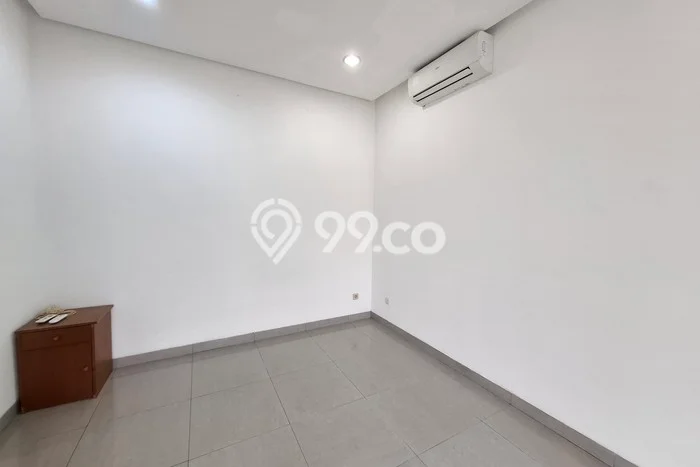Rumah sewa siap pakai 4 KT di Pondok Indah, Jakarta Selatan Rumah sewa siap pakai 4 KT di Pondok Indah, Jakarta Selatan