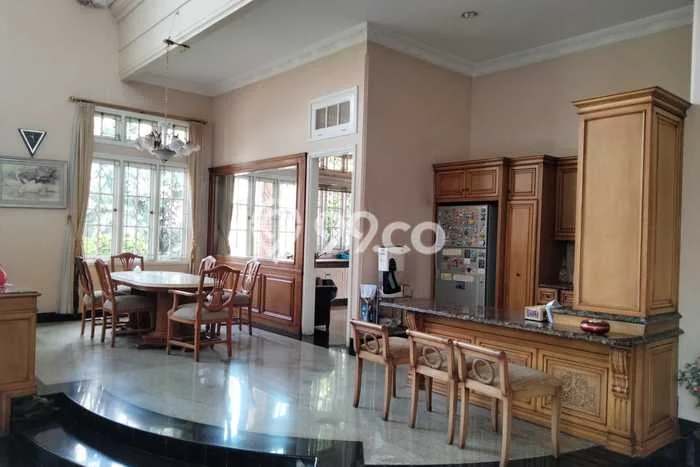Hunian Mewah Siap Huni LT 2000m2 di Coblong, Bandung Hunian Mewah Siap Huni LT 2000m2 di Coblong, Bandung