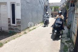 Dijual Rumah Kost di Tapos, Bogor, 8 KT, 8 KM, Bangunan 200m2 Dijual Rumah Kost di Tapos, Bogor, 8 KT, 8 KM, Bangunan 200m2