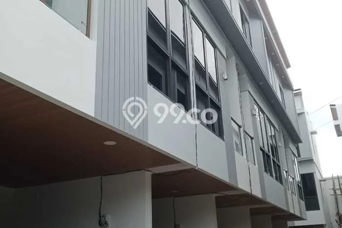 Dijual Cepat Rumah Favorit Siap Huni LB 79m2 di Senen, Jakarta Pusat Dijual Cepat Rumah Favorit Siap Huni LB 79m2 di Senen, Jakarta Pusat