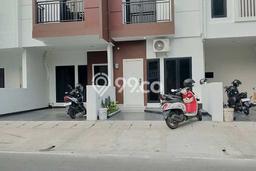Jual Rumah Strategis Bagus Punya 3 KT di Jagakarsa Jakarta Selatan SHM Jual Rumah Strategis Bagus Punya 3 KT di Jagakarsa Jakarta Selatan SHM
