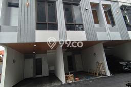 Dijual Rumah Minimalis Bagus Punya 2 KT di Tebet Jakarta Selatan SHM Dijual Rumah Minimalis Bagus Punya 2 KT di Tebet Jakarta Selatan SHM