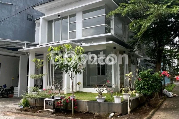 Rumah Modern 2 KT di Malang Kota Malang Rumah Modern 2 KT di Malang Kota Malang
