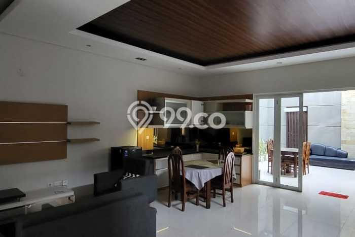 For Sale! Luxury House LT 191m2 Desain Elegan di Geger Kalong For Sale! Luxury House LT 191m2 Desain Elegan di Geger Kalong