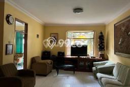 For Sale! Luxury House LT 241m2 Desain Elegan di Pasteur For Sale! Luxury House LT 241m2 Desain Elegan di Pasteur