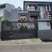 Rumah Elit LB 270m2 Siap Huni Desain Elegan di Cigadung, Bandung Rumah Elit LB 270m2 Siap Huni Desain Elegan di Cigadung, Bandung