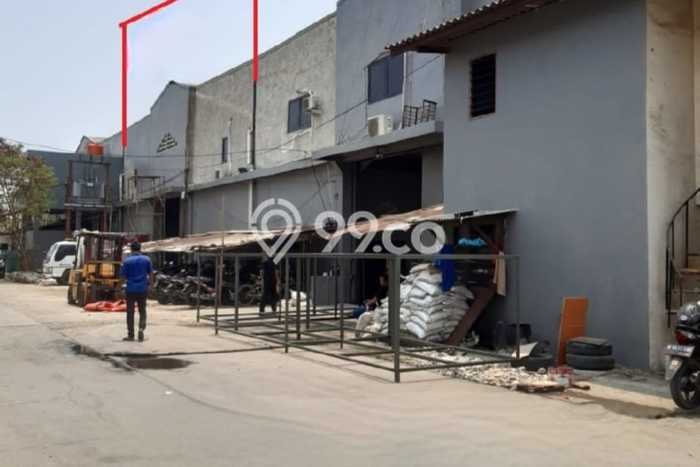 Gudang Kawasan Komersial Kawasan , Luas 1026m2m², Mainroad Gudang Kawasan Komersial Kawasan , Luas 1026m2m², Mainroad