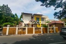 Rumah Asri 5 KT di Kebayoran Lama, Jakarta Selatan - Luas Tanah 508m² Rumah Asri 5 KT di Kebayoran Lama, Jakarta Selatan - Luas Tanah 508m²