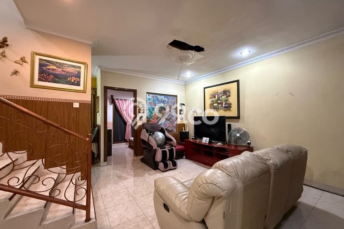 Rumah Nyaman 4 KT LB 350m2 Kondisi Bagus di Pluit Rumah Nyaman 4 KT LB 350m2 Kondisi Bagus di Pluit