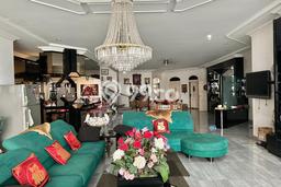 Hunian Elit LB 750m2 Siap Pakai Desain Elegan di Pluit, Jakarta Utara Hunian Elit LB 750m2 Siap Pakai Desain Elegan di Pluit, Jakarta Utara