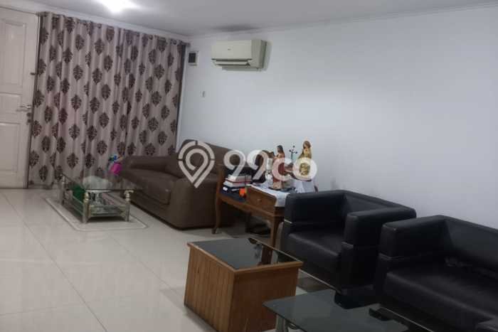 Dijual Rumah 3 Kamar Lokasi Ideal Bagus dan Strategis di Kelapa Gading Dijual Rumah 3 Kamar Lokasi Ideal Bagus dan Strategis di Kelapa Gading