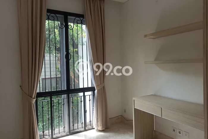 Hunian Mewah Siap Huni LT 156m2 di Kelapa Gading, Jakarta Utara Hunian Mewah Siap Huni LT 156m2 di Kelapa Gading, Jakarta Utara