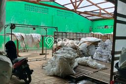 Gudang Dijual di Cimahi Utara LT 635m2, LB 635m2 untuk Investasi Gudang Dijual di Cimahi Utara LT 635m2, LB 635m2 untuk Investasi