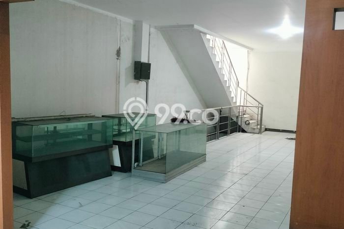 Ruko Paling Dicari LB 225m2 Dijual di Astanaanyar Ruko Paling Dicari LB 225m2 Dijual di Astanaanyar