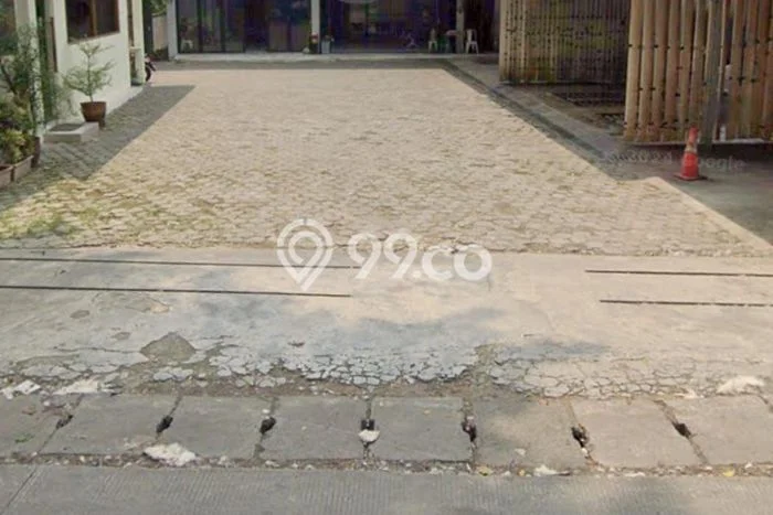 For Rent Ruko Strategis di Bintaro, Luas 100m², Lokasi Ramai For Rent Ruko Strategis di Bintaro, Luas 100m², Lokasi Ramai