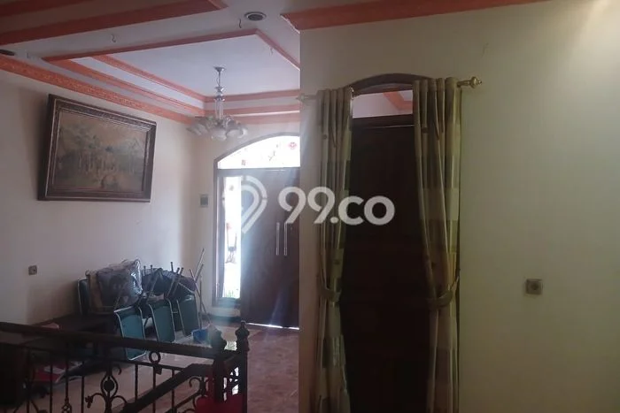 Rumah Elit LB 300m2 Siap Huni Desain Elegan di Bintaro, Tangerang Selatan Rumah Elit LB 300m2 Siap Huni Desain Elegan di Bintaro, Tangerang Selatan