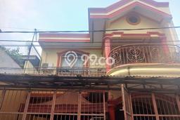 Rumah Elit LB 300m2 Siap Huni Desain Elegan di Bintaro, Tangerang Selatan Rumah Elit LB 300m2 Siap Huni Desain Elegan di Bintaro, Tangerang Selatan