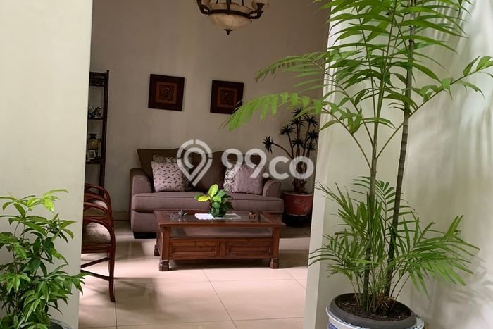 Rumah Mewah LB 392m2 Siap Pakai Desain Elegan di Warung Buncit, Jakarta Selatan Rumah Mewah LB 392m2 Siap Pakai Desain Elegan di Warung Buncit, Jakarta Selatan