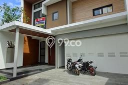 Dijual Rumah Premium dengan Fasilitas Sekitar Lengkap di Lengkong, Bandung Dijual Rumah Premium dengan Fasilitas Sekitar Lengkap di Lengkong, Bandung