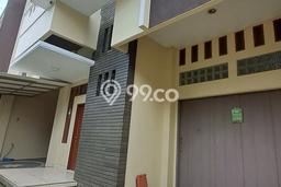 Siap Huni Hunian Elit 5 Kamar di Regol Dekat ke Mana Saja Siap Huni Hunian Elit 5 Kamar di Regol Dekat ke Mana Saja