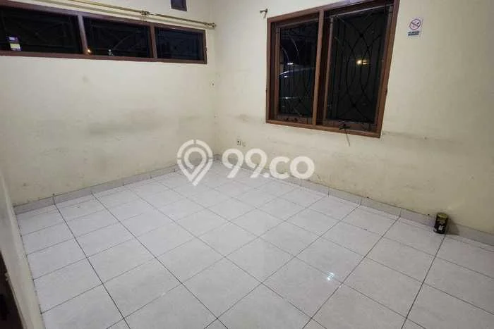 Kost Dijual di Buah Batu dengan 8 KT dan Luas 280m2 Kost Dijual di Buah Batu dengan 8 KT dan Luas 280m2