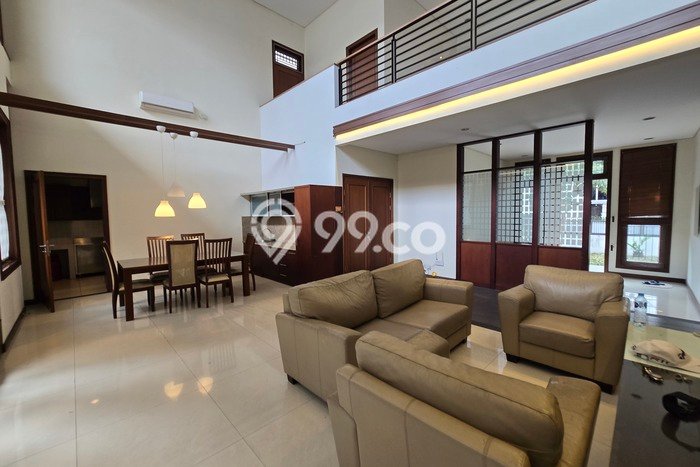 Rumah Impian dengan 5 Kamar Tidur di Kawasan Elite , Bandung Rumah Impian dengan 5 Kamar Tidur di Kawasan Elite , Bandung
