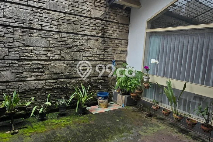 BEST DEAL! Rumah area , 2 KM, Akses Mudah Fasilitas Umum, LT 280m2m² Bangunan 150m2m² BEST DEAL! Rumah area , 2 KM, Akses Mudah Fasilitas Umum, LT 280m2m² Bangunan 150m2m²