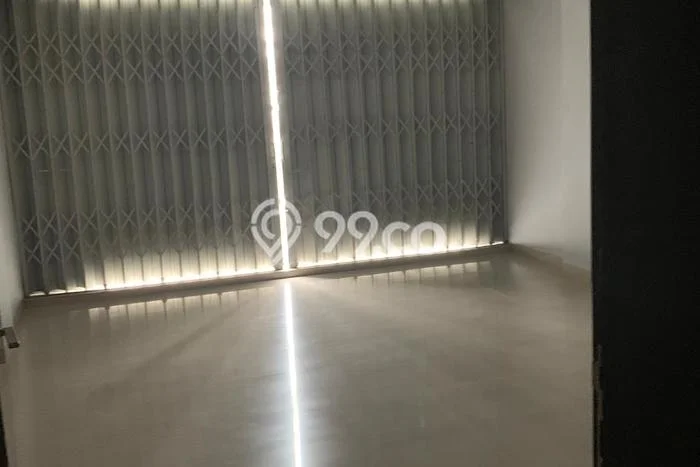 Dijual Ruko Kawasan Strategis Kawasan Lengkong, Luas 300m2m², Jalan Utama Dijual Ruko Kawasan Strategis Kawasan Lengkong, Luas 300m2m², Jalan Utama