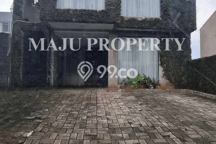 Peluang Investasi! Rumah Kost Dijual di Cileungsi, Bogor, 11 KT, 11 KM, Luas 300m2 Peluang Investasi! Rumah Kost Dijual di Cileungsi, Bogor, 11 KT, 11 KM, Luas 300m2