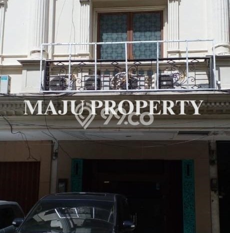 Ruko Dijual di Tebet LT 65m2, LB 195m2 untuk Investasi Ruko Dijual di Tebet LT 65m2, LB 195m2 untuk Investasi