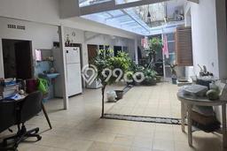 Ready to Use! Premium House LT 413m2 Desain Elegan di Riau Ready to Use! Premium House LT 413m2 Desain Elegan di Riau