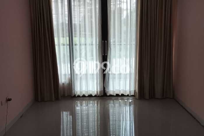 Jual Rumah Minimalis Bagus Punya 3 KT di Arcamanik Bandung SHM Jual Rumah Minimalis Bagus Punya 3 KT di Arcamanik Bandung SHM