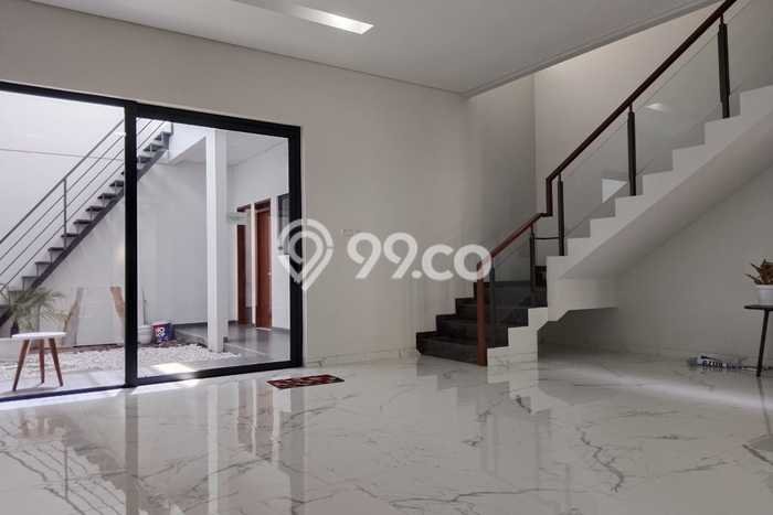 Rumah Luxury Modern Siap Huni di Mekar Wangi Bandung Rumah Luxury Modern Siap Huni di Mekar Wangi Bandung