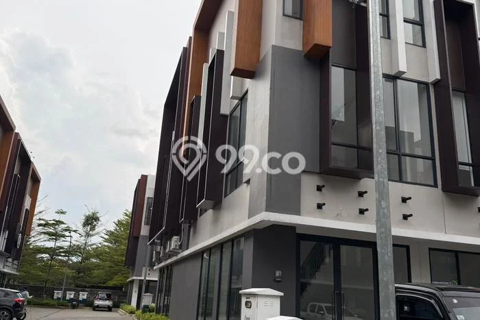 Ruko untuk disewa di BSD punya LT 36m2 & LB 110m2 harga sewa kompetitif Ruko untuk disewa di BSD punya LT 36m2 & LB 110m2 harga sewa kompetitif