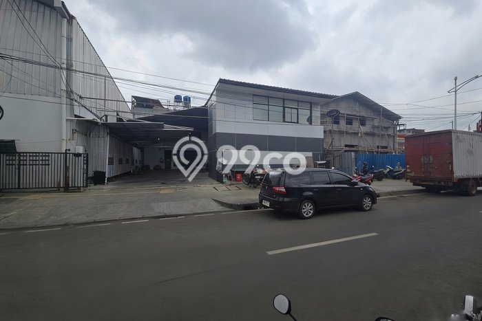 Komersial Dijual di Jakarta Barat LT 462m2 & LB 300m2 Lokasi Terbaik! Komersial Dijual di Jakarta Barat LT 462m2 & LB 300m2 Lokasi Terbaik!