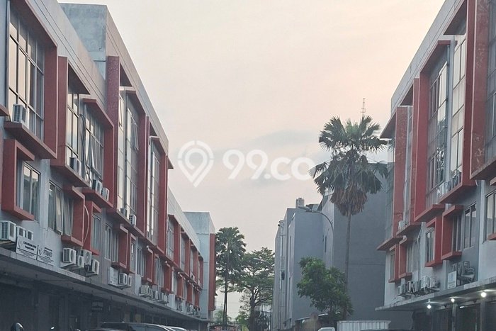 Ruko Dijual di Prime Area Jakarta Barat Luas 250m2 Ruko Dijual di Prime Area Jakarta Barat Luas 250m2