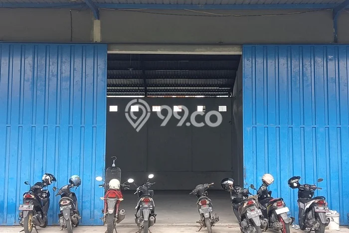 FOR RENT! Gudang di Bondowoso Kota Cocok untuk Bisnis 400m2 FOR RENT! Gudang di Bondowoso Kota Cocok untuk Bisnis 400m2