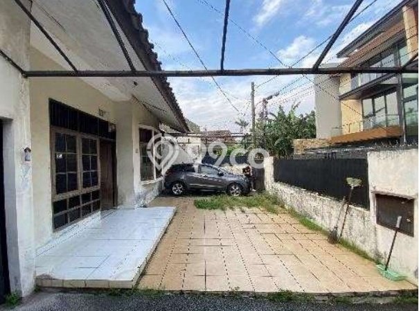 Rumah Elit LB 150m2 Siap Pakai Desain Elegan di Pondok Kelapa, Jakarta Timur Rumah Elit LB 150m2 Siap Pakai Desain Elegan di Pondok Kelapa, Jakarta Timur