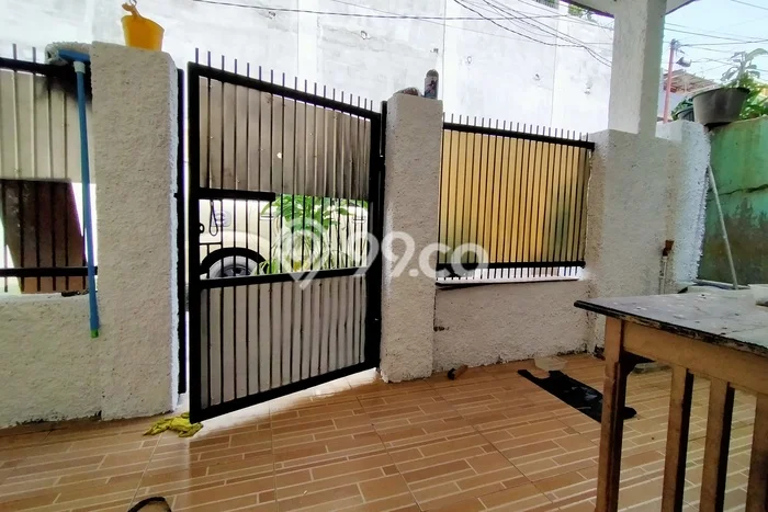 Rumah Kontrakan Jakarta Barat LT 138m2 LB 150m2 Area Kemanggisan Rumah Kontrakan Jakarta Barat LT 138m2 LB 150m2 Area Kemanggisan