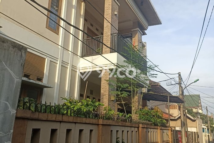 Hunian Eksklusif Dijual LT 175m2 di Duren Sawit, Jakarta Timur Hunian Eksklusif Dijual LT 175m2 di Duren Sawit, Jakarta Timur