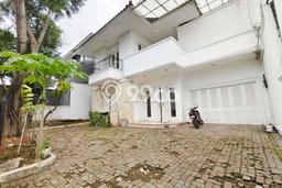 Rumah Modern Dikontrakkan di Menteng Jakarta Pusat Area Sangat Strategis Rumah Modern Dikontrakkan di Menteng Jakarta Pusat Area Sangat Strategis