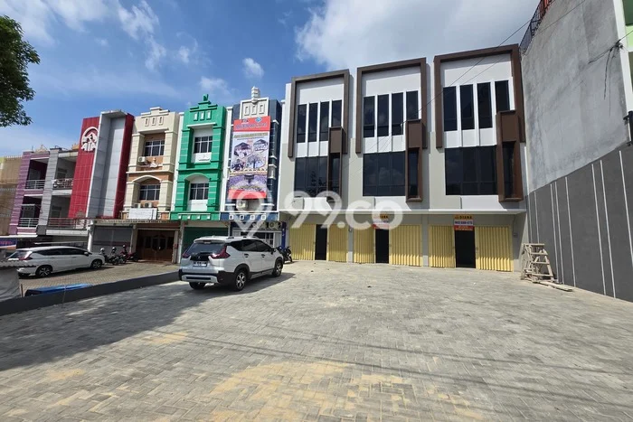 Disewakan Ruko di Kawasan Ramai Teluk Betung Luas 215m2 Disewakan Ruko di Kawasan Ramai Teluk Betung Luas 215m2
