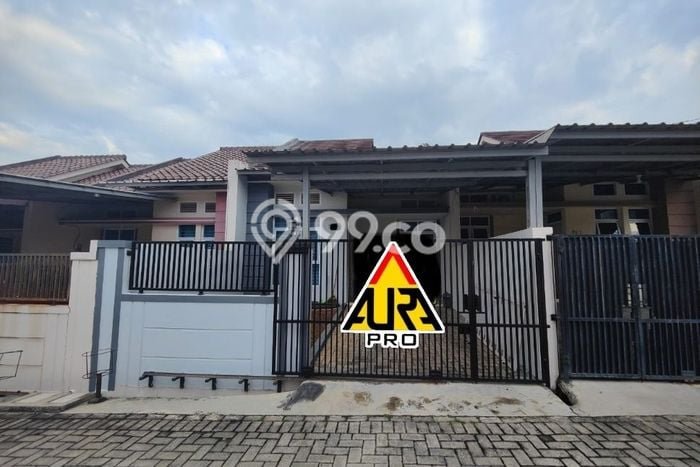Rumah Cantik Siap Pakai Di Kedamaian Luas 90m2 Lokasi Strategis Rumah Cantik Siap Pakai Di Kedamaian Luas 90m2 Lokasi Strategis