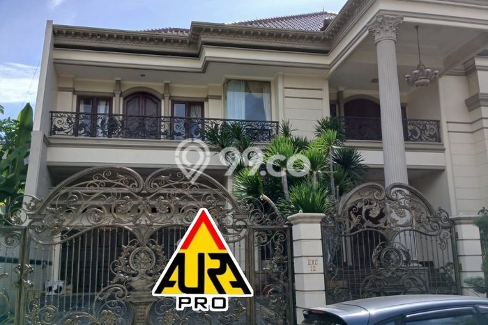 Lokasi strategis! Rumah siap huni disewakan di Tanjung Karang Pusat LB 1600m2 Lokasi strategis! Rumah siap huni disewakan di Tanjung Karang Pusat LB 1600m2