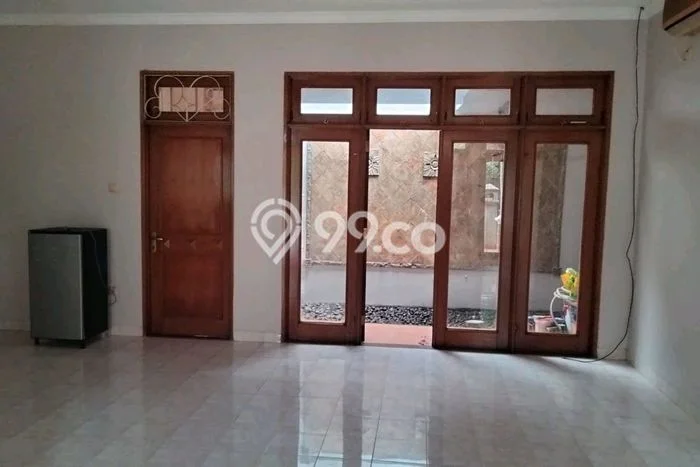 Disewakan Rumah Harga Terjangkau di Cibubur Depok dengan 2 KT Disewakan Rumah Harga Terjangkau di Cibubur Depok dengan 2 KT
