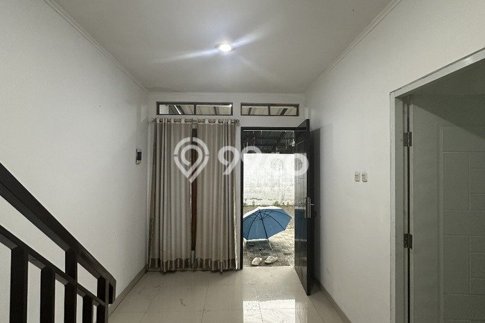 Rumah Modern 2 KT di Serua Tangerang Semi Furnished Rumah Modern 2 KT di Serua Tangerang Semi Furnished