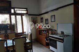 Siap Huni Rumah Mewah 8 Kamar di Klojen Dekat ke Mana Pun Siap Huni Rumah Mewah 8 Kamar di Klojen Dekat ke Mana Pun