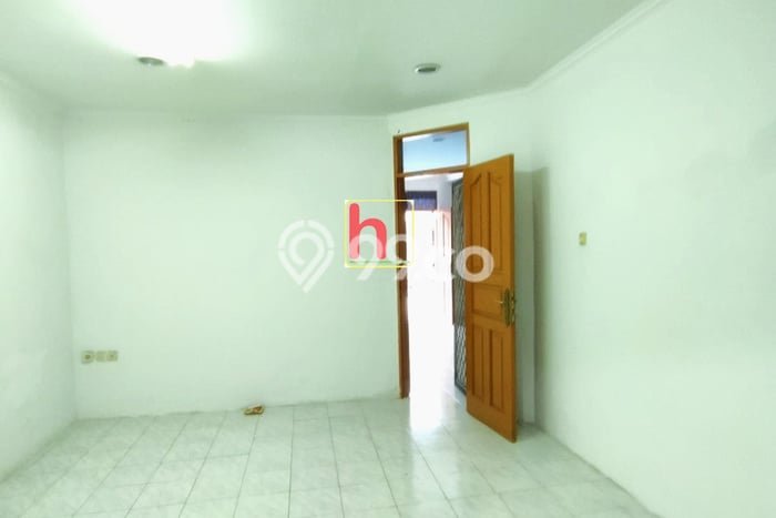Rumah sewa siap pakai 4 Kamar Tidur di Muara Karang, Jakarta Utara Rumah sewa siap pakai 4 Kamar Tidur di Muara Karang, Jakarta Utara