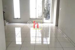 Jual Rumah Mewah Elegan Dengan View Eksklusif di Gading Serpong, Tangerang Jual Rumah Mewah Elegan Dengan View Eksklusif di Gading Serpong, Tangerang